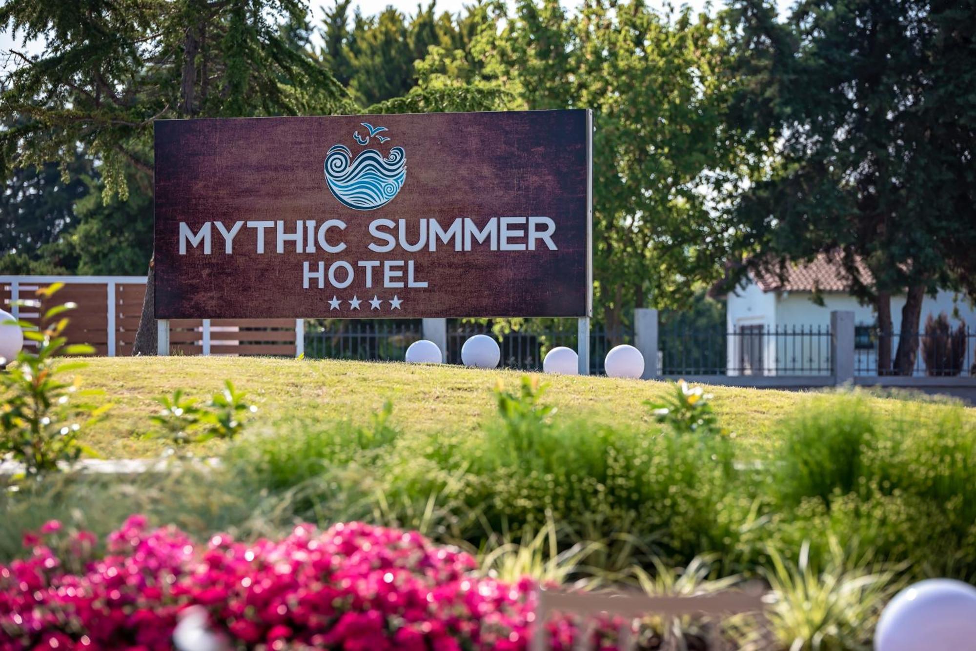 Mythic Summer Hotel Paralía Exterior foto